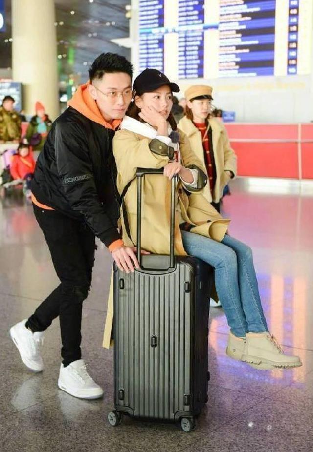 买超向张嘉倪求婚现场!19岁看她第一眼就想结婚!定情过程全爆料