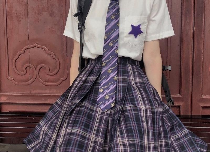 50岁离婚女人主动挽我胳膊的心理