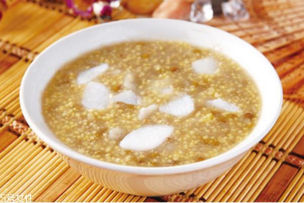 女性早餐吃什么润肠道 女性早餐吃什么润肠道