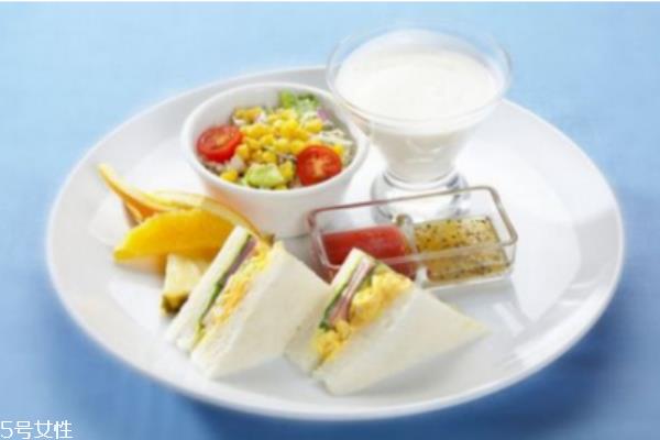 女性早餐吃什么润肠道 女性早餐吃什么润肠道