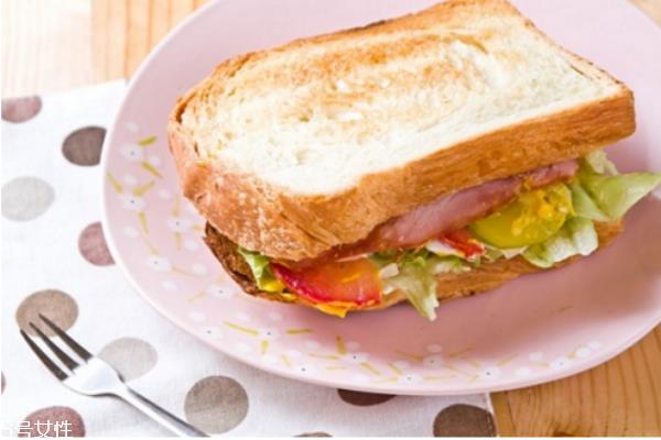 女性早餐吃什么润肠道 女性早餐吃什么润肠道