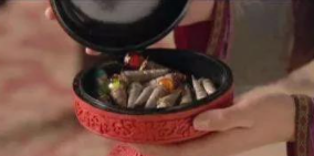 古代女子用什么画眉,画眉之风起于战国时期,古代女子最早是用什么画眉的图2