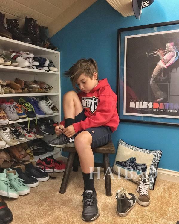 时尚小婴儿男孩穿搭（求母子装的看过来）(28)