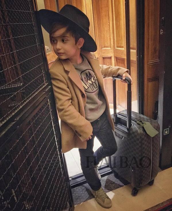 时尚小婴儿男孩穿搭（求母子装的看过来）(12)