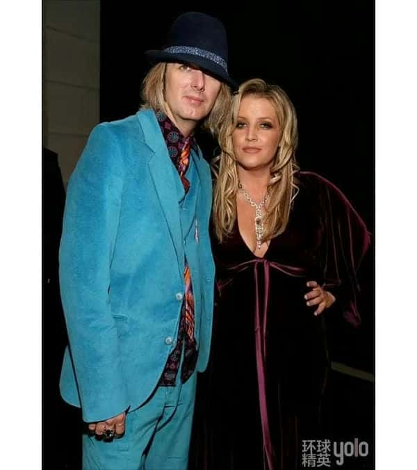 猫王的前妻（猫王怎么死）