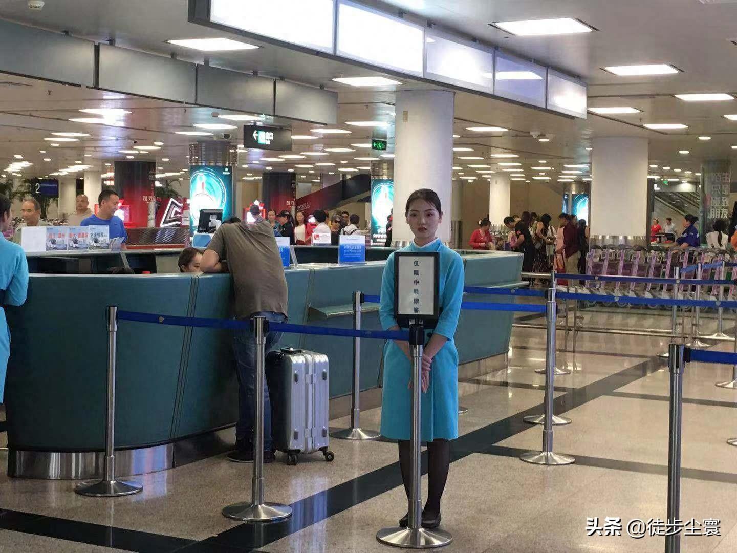 厦门航空美女如云，论其空姐姿色，丝毫不落后于中国各大航空