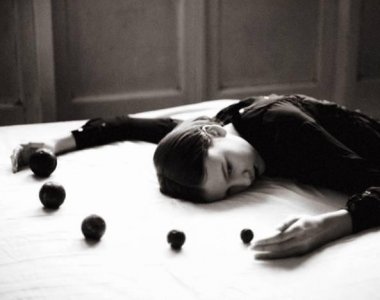 ​家暴、出轨、撒尿侮辱妻子...坏的婚姻到底有多可怕！