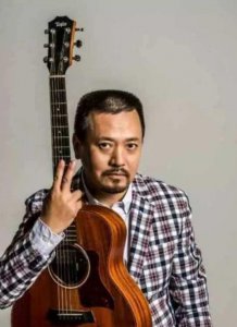 ​歌手“老钱”与妻子自杀身亡，膝下育有独生女，被赞教父级音乐人