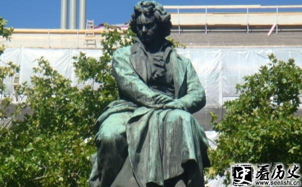 贝多芬雕像