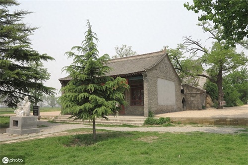 未央宫是西汉帝国的大朝正殿，中国古代规模最大的宫殿建筑群之一