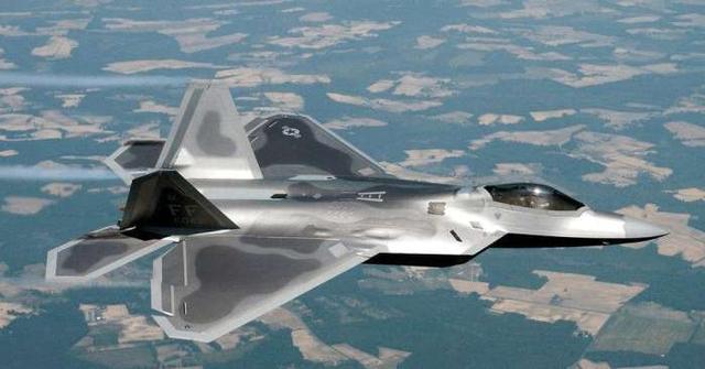 F-22和歼20无人能及?地位却远不及这款二代战机!