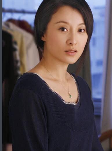 还记得《情深深雨濛濛》中的可云吗?现在长成这样了