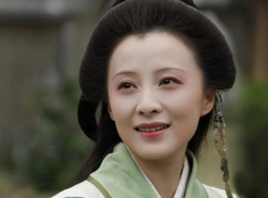 还记得《情深深雨濛濛》中的可云吗?现在长成这样了