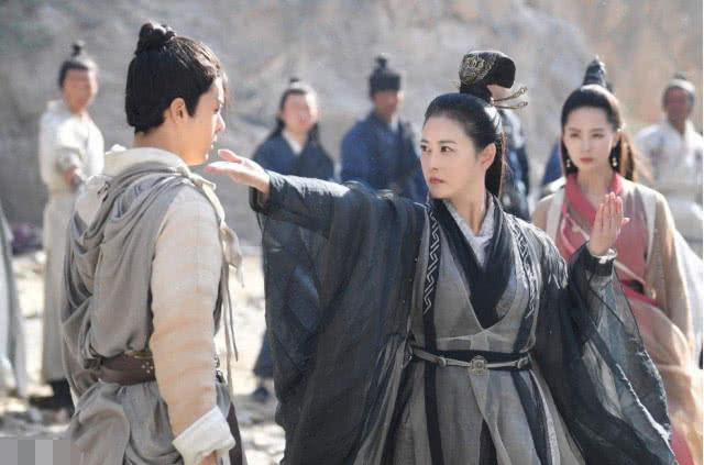 新版《倚天屠龙记》的周芷若,美是够美