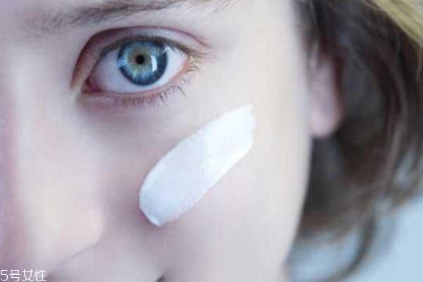 素颜不好看怎么办 做好3点素颜约会