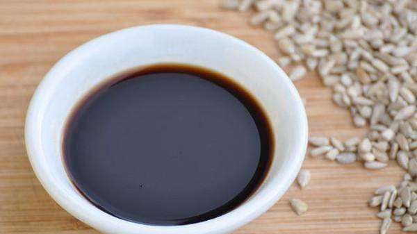 生抽和老抽一样吗,生抽和老抽这两者在使用的时候有什么区别图2