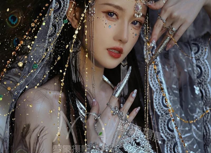 怎么知道自己被暗恋了？男生暗恋女生有哪几个表现？