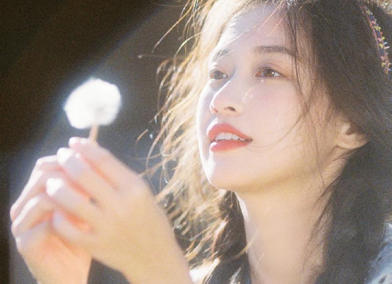 胡彦斌郑爽，胡彦斌早就在歌里暗指郑爽的人品了