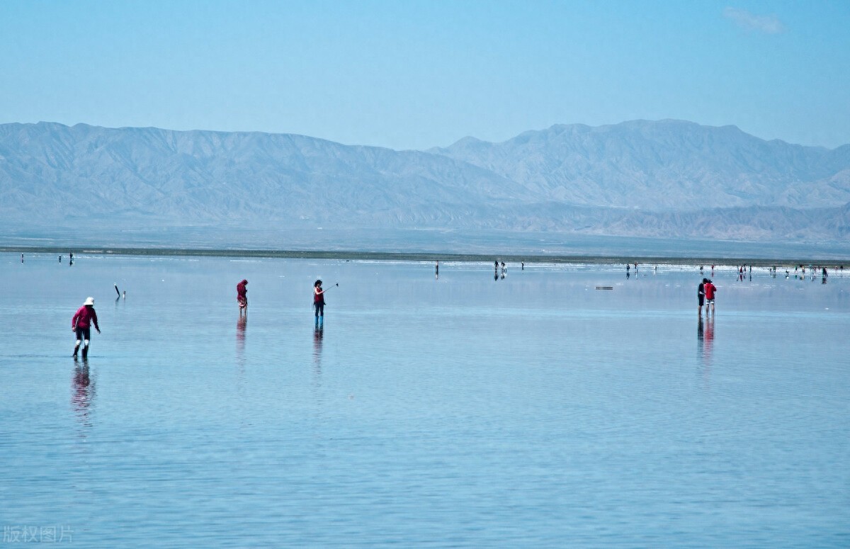 有“天空之镜”之称的茶卡盐湖高清图集赏