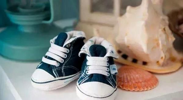 新鞋味道刺鼻是甲醛么,新鞋味道刺鼻是甲醛么,对人体有害吗图1