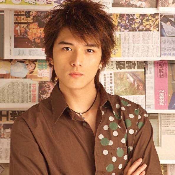 邱泽：演过配角，拿过影帝，却因感情被骂