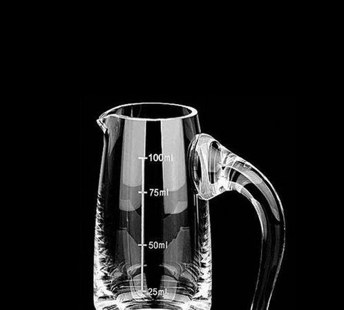 红酒醒酒器的瓶口径太小，里面怎么擦干净