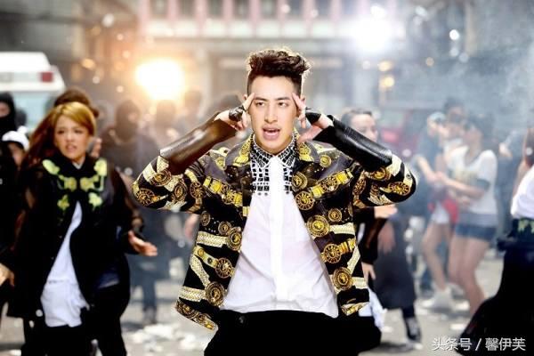 潘玮柏抄了多少歌（潘玮柏回应新歌抄袭龙俊亨）(9)