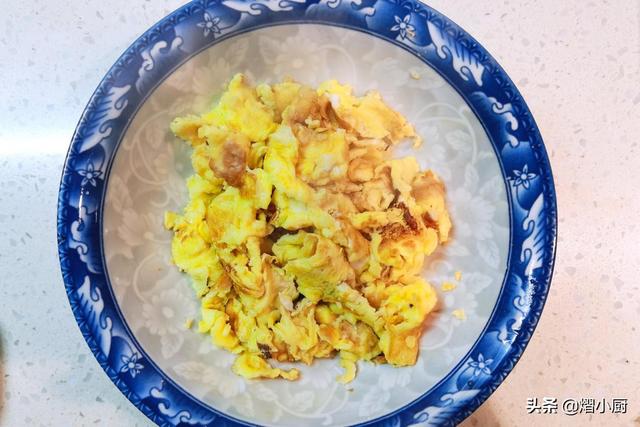 西红柿炒蛋的做法20秒学会（色泽艳红酸甜爽口）(11)