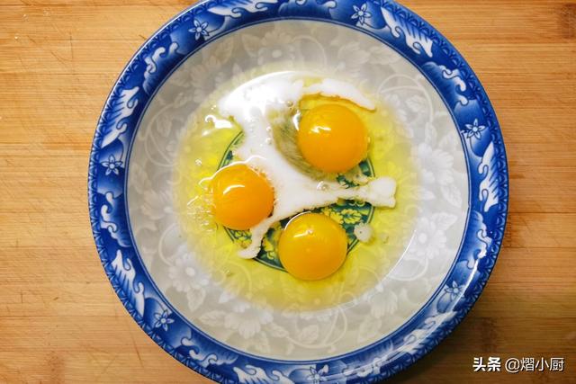 西红柿炒蛋的做法20秒学会（色泽艳红酸甜爽口）(8)