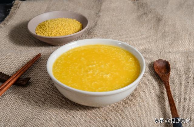 正确熬上小米粥的步骤（才知道正确的煮法）(3)