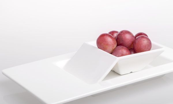 吃葡萄可以不吐籽吗,吃葡萄应该吐葡萄籽为什么呢图2