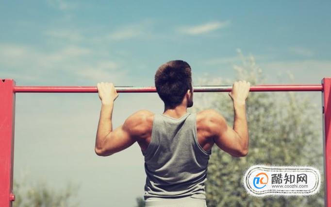 单杠的练习方法图解(“五招”带你突破单杠卷身上)