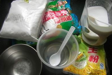 肠粉是用什么粉做的,广东肠粉的粉是什么粉做的图2