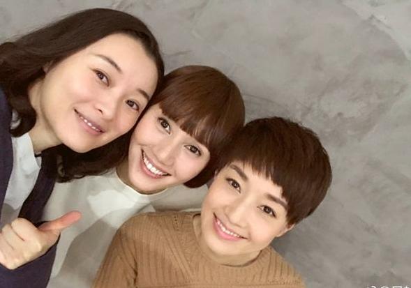 看过蒋勤勤与吴越年轻时照片对比，网友：陈建斌眼光太好了