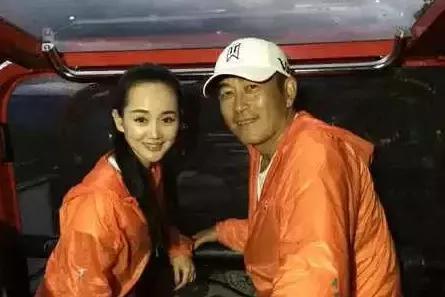 39岁张定涵隐藏6年的老公,原来是国家一级演员,难怪这么眼熟