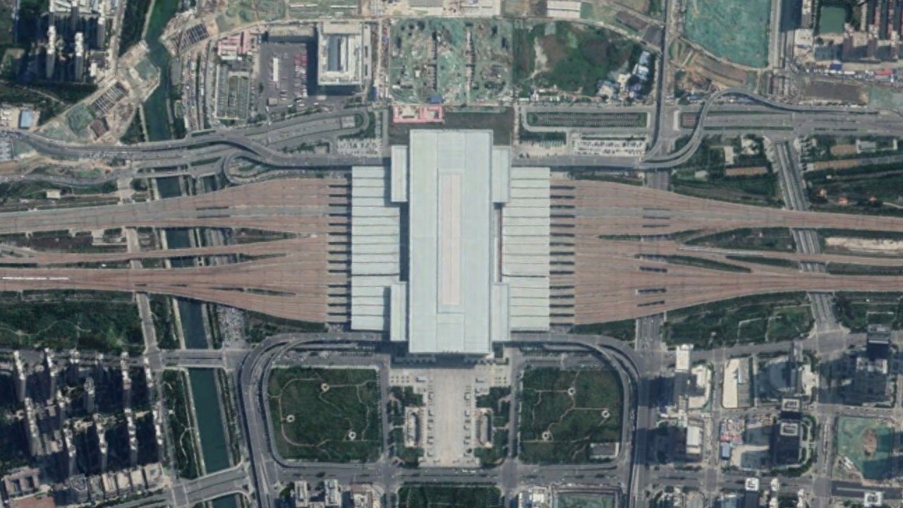 航拍高铁G529次（北京西-北海）各车站，途经桂林、柳州