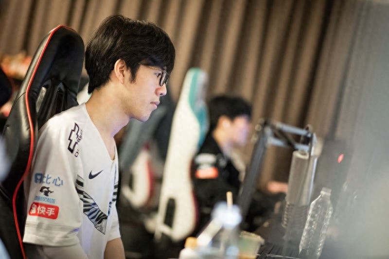 FPX vs IG春季季军赛赛场图集