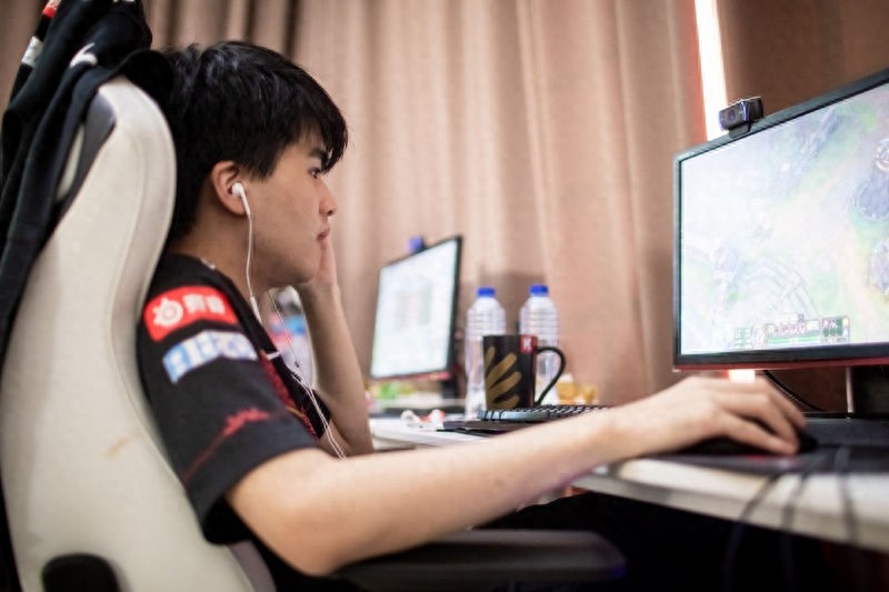 FPX vs IG春季季军赛赛场图集