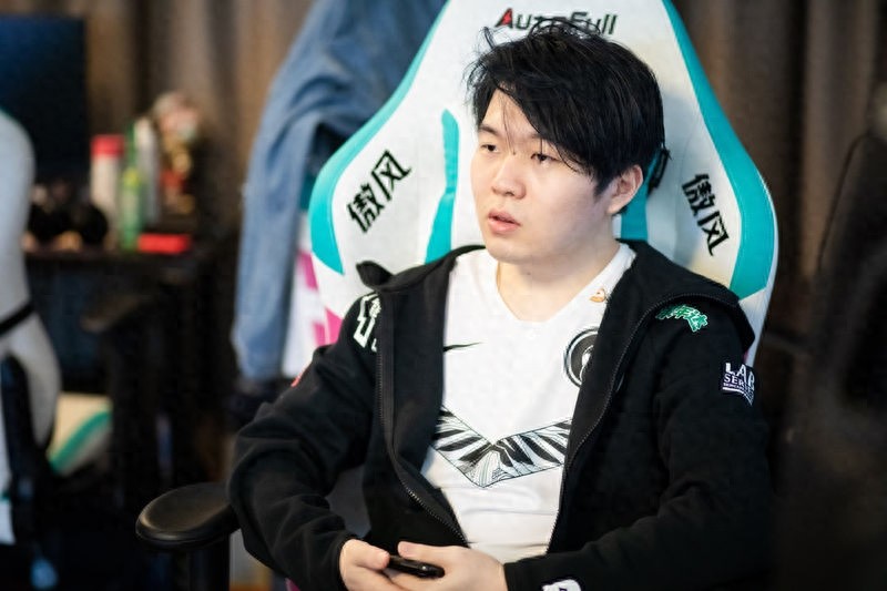 FPX vs IG春季季军赛赛场图集