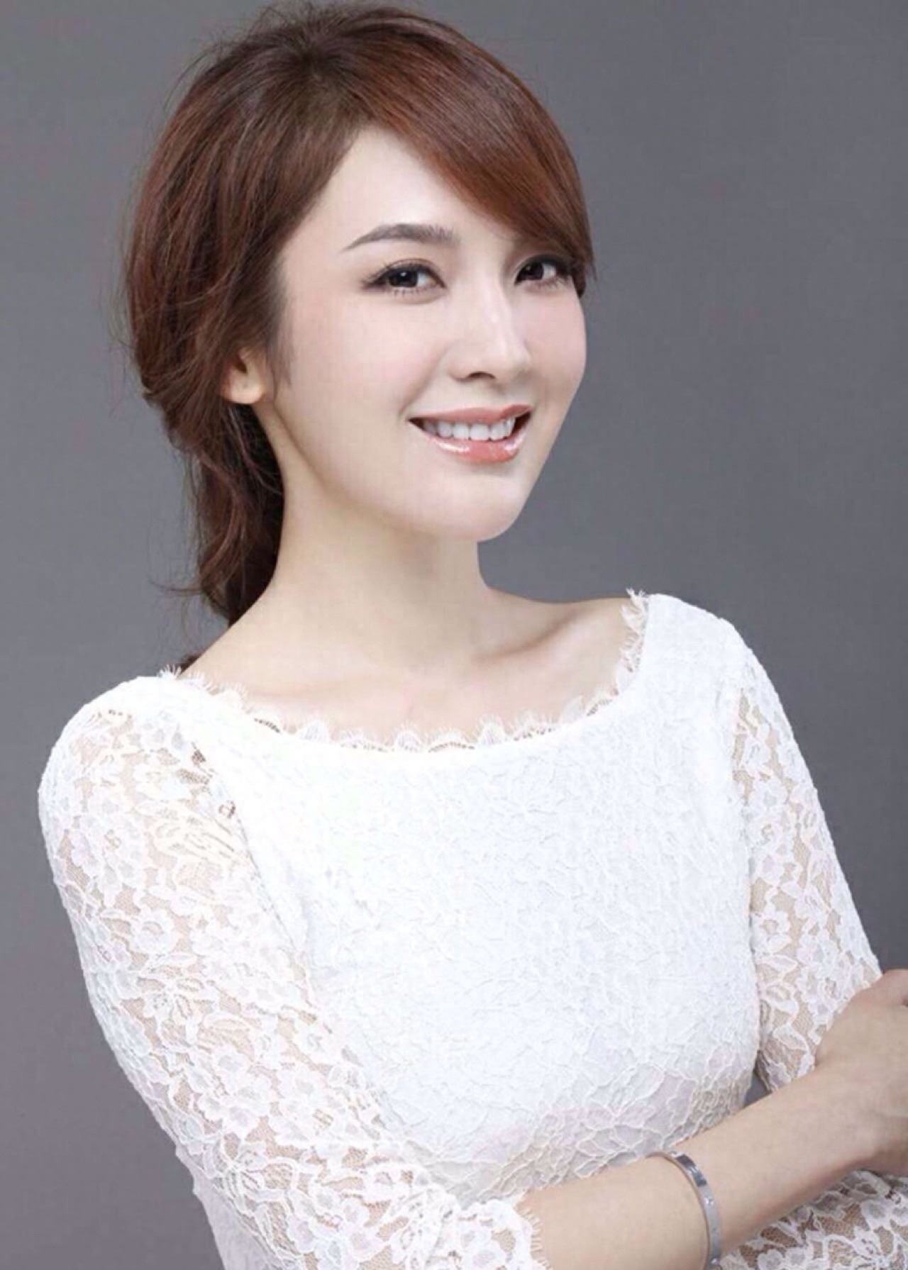 “麻辣萌媳”何昊阳,刁蛮麻辣,但又萌范儿十足、深受观众喜爱