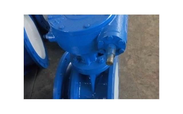 女性内衣颜色代表的心理是什么？喜欢白的内裤是什么心理？