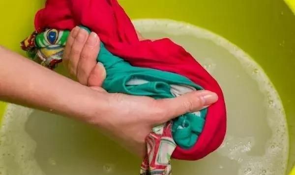 洗衣服泡多长时间合适洗衣液