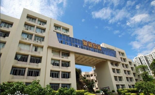 福建省有哪些很厉害的高中？哪几所高中最有名？