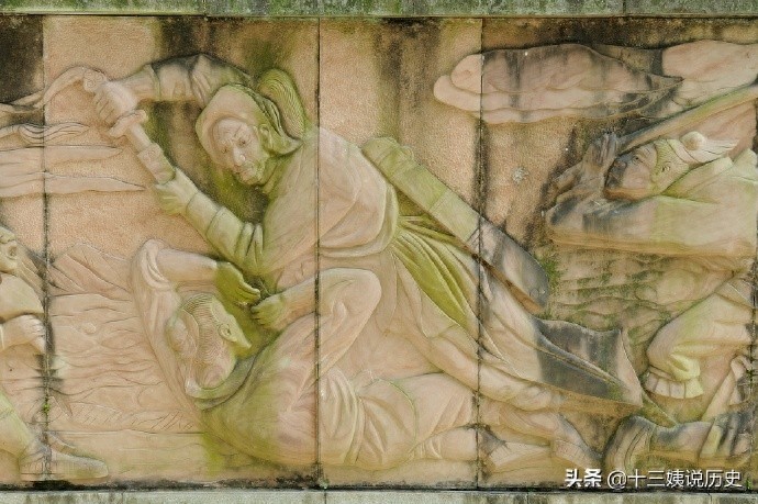 李自成墓地：郭沫若题写墓碑，当年重修时挖开墓地，结果大失所望