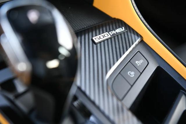 名爵6最低配试驾(名爵6试驾实测6.7秒破百)(20)