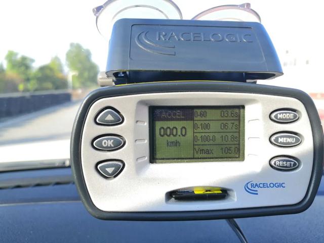 名爵6最低配试驾(名爵6试驾实测6.7秒破百)(24)